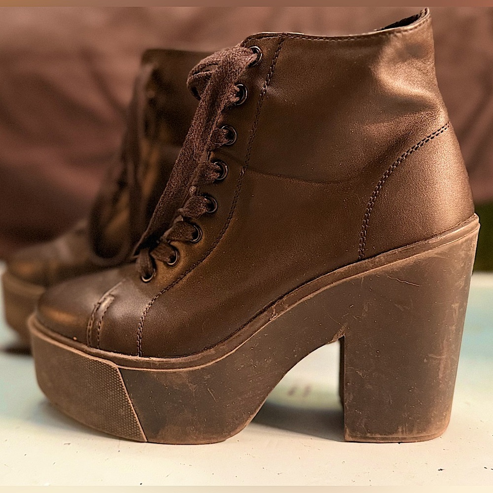 Forever 21 platform heel ankle boots
